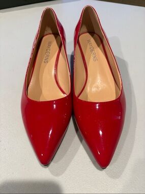Wayderns - Red kitten heels dress shoes. Patent leather. Size 11. NWOT.